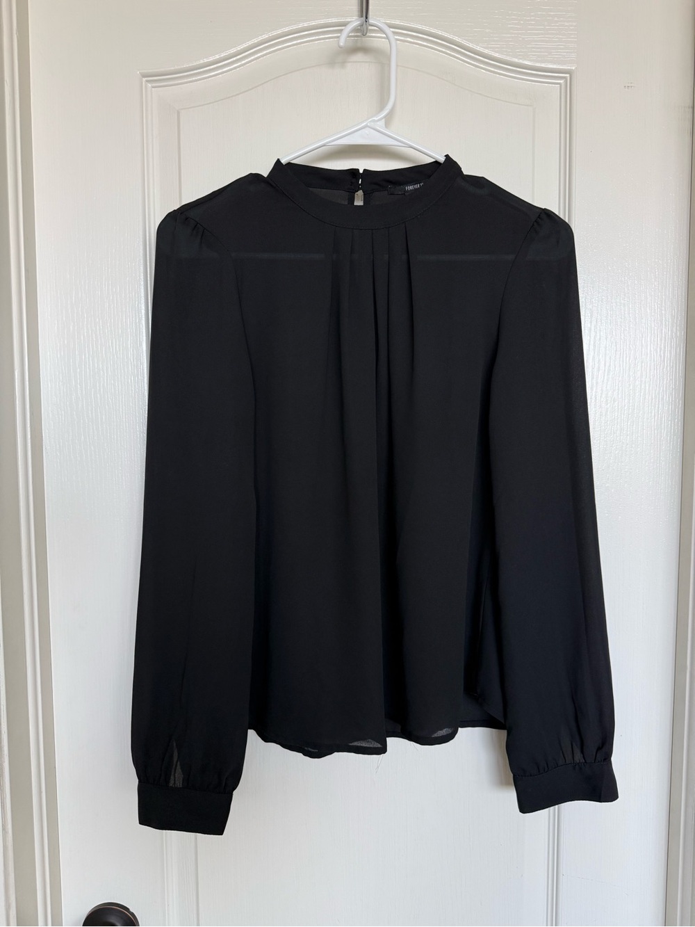 Forever 21 Black Long-Sleeve Pleated Mock-Neck Blouse